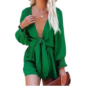 G & Y jumper shorts tie front green ladies L new with tags